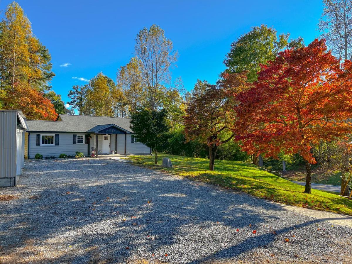 Private Peaceful House Near Lake Lure Chimney Rock Rutherfordton Bagian luar foto